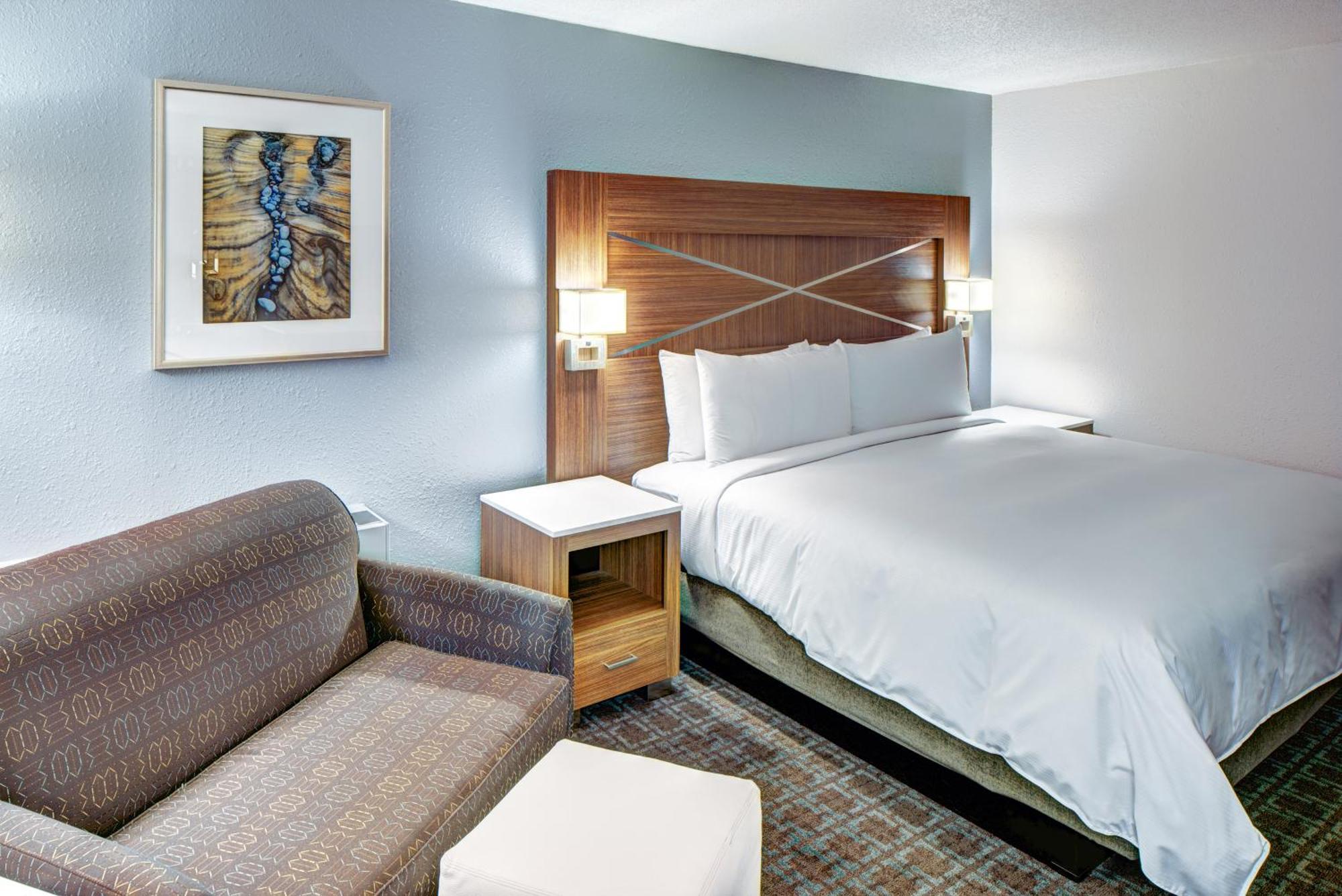 Doubletree By Hilton Milwaukee Downtown Hotel Exterior foto