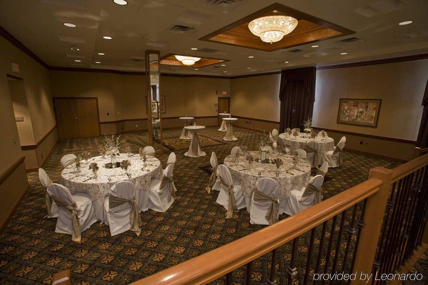 Doubletree By Hilton Milwaukee Downtown Hotel Restaurant foto